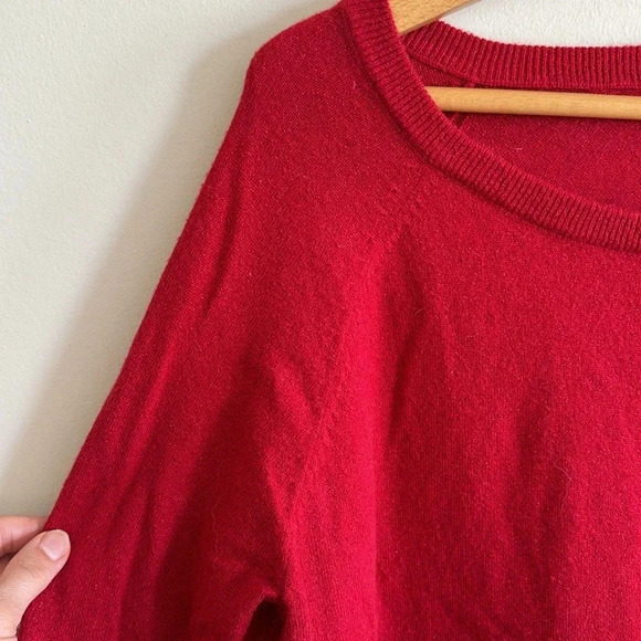 Dress barn red metallic side tie long sleeve knit sweater size XL - Picture 4 of 7